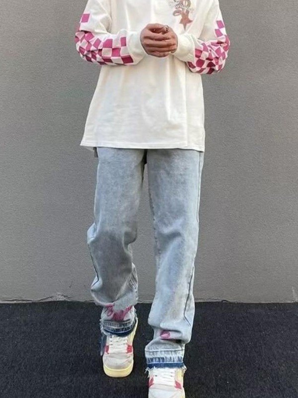 Men's Letter Embroidered Light Wash Loose Jeans-4